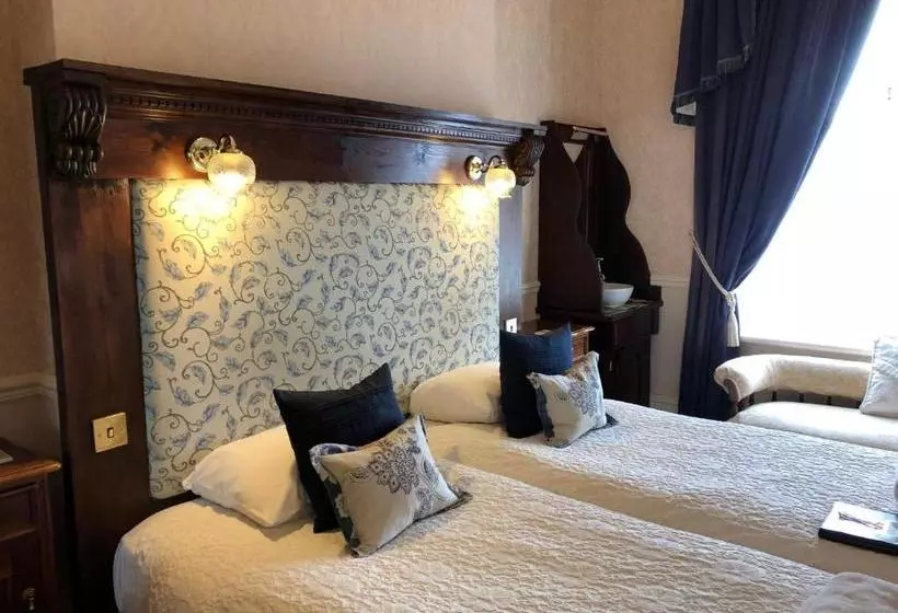 Fotos del hotel Cranleigh:  1