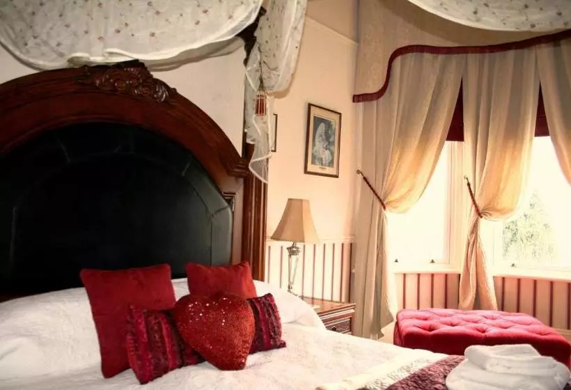 Fotos del hotel Cranleigh:  6