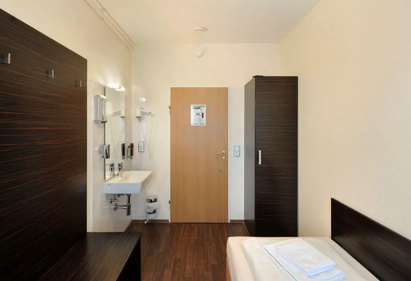 Fotos del hotel Fair Hotel Europaallee:  19