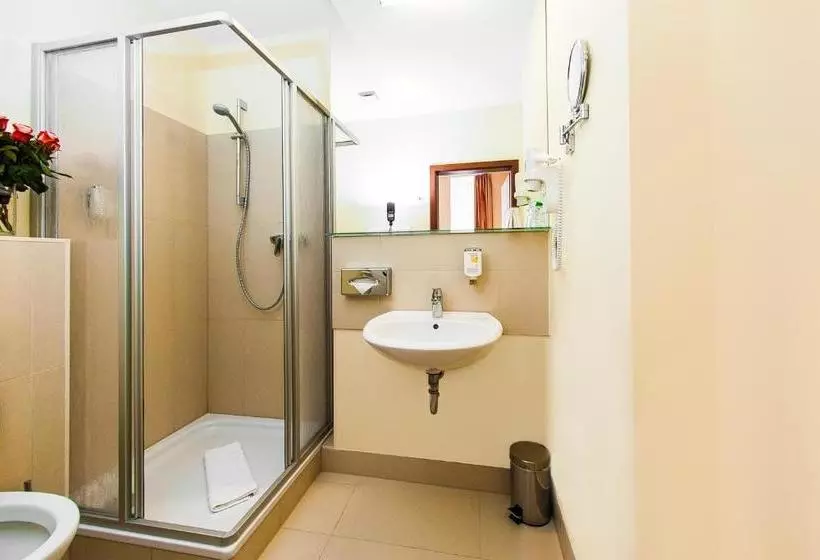 Fotos del hotel &amp; Apartments Zarenhof Berlin Mitte:  5