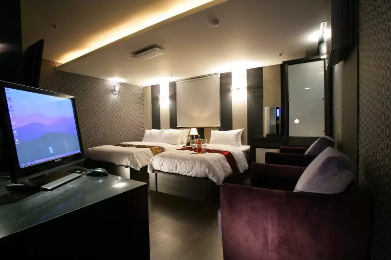 Fotos del hotel Elleinn:  10