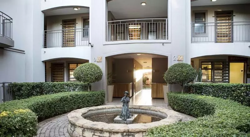 Fotos del hotel Faircity Grosvenor Gardens:  5