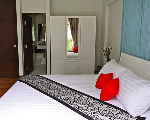 Fotos del hotel Villareal Heights:  4