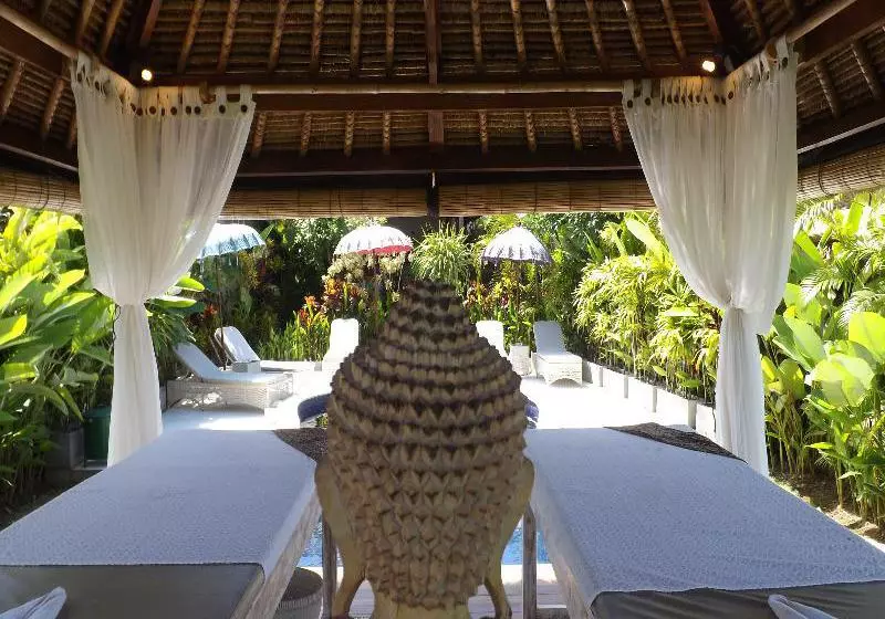 Fotos del hotel United Colors Of Bali:  5