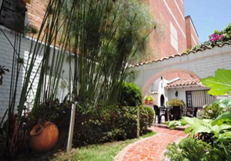 Fotos del hotel La Mansion:  3