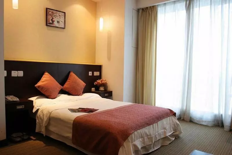 Fotos del hotel New Space Time Ruili:  10