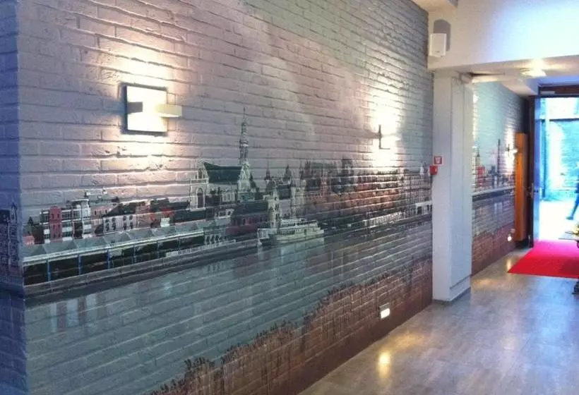 Fotos del hotel Maison D Anvers:  4