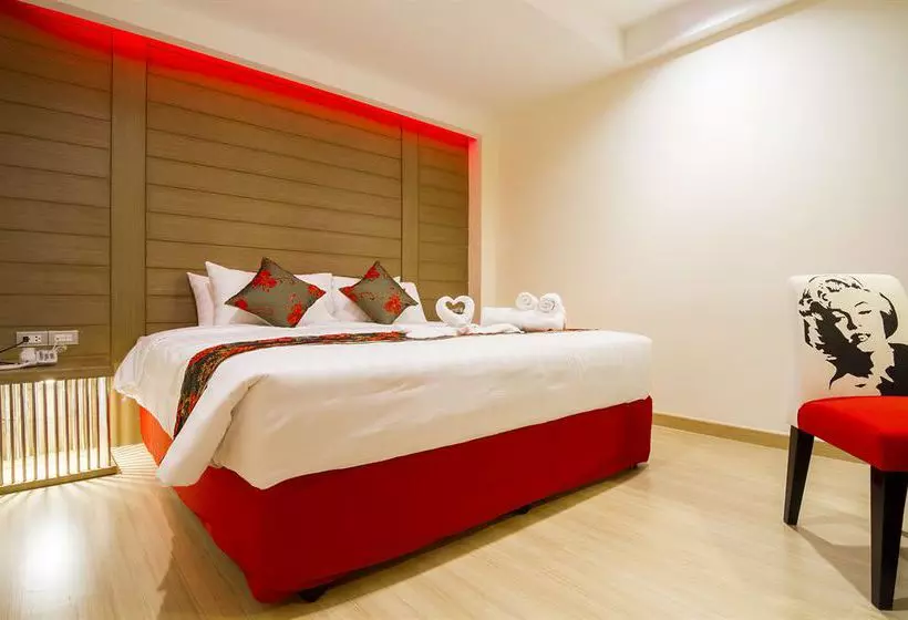 Eleven Avenue Suites