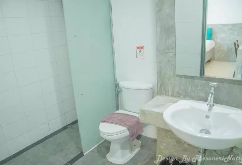 Fotos del hotel 7days  Patan:  2