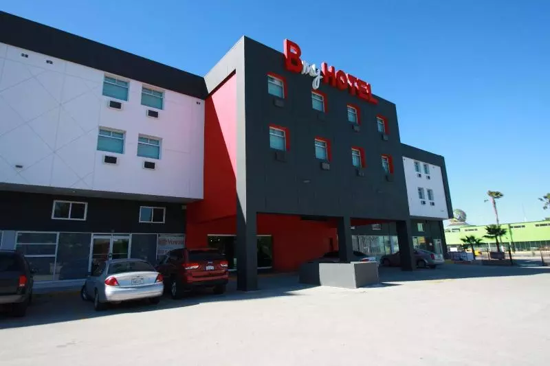 Fotos del hotel B My Hotel:  20