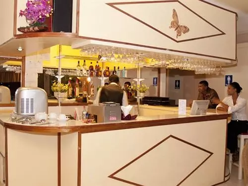 Fotos del hotel Hypertek:  18