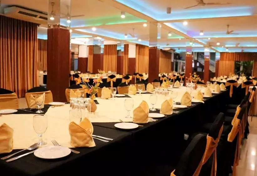 Fotos del hotel Aradhana:  3