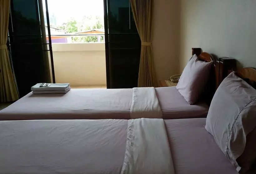 Fotos del hotel Tassanee Garden Lodge:  20