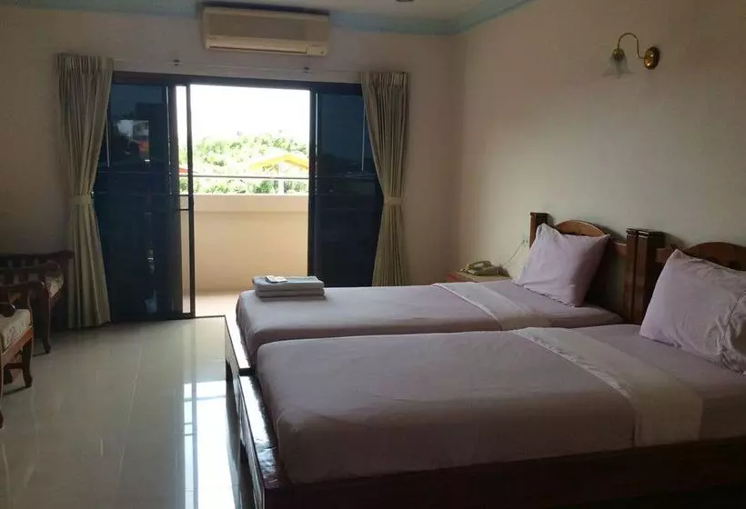 Fotos del hotel Tassanee Garden Lodge:  17