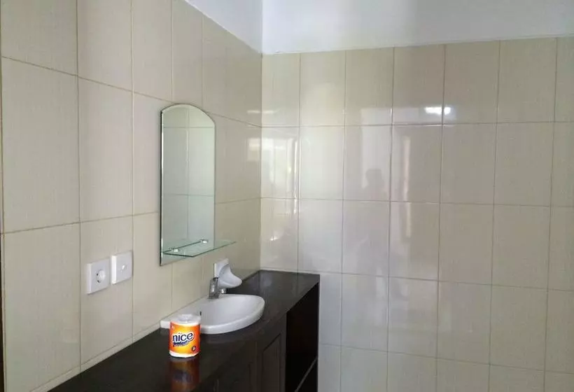 Fotos del hotel Kutamara:  6