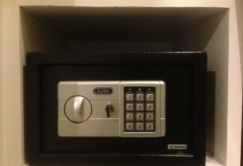 Fotos del hotel Ploenlay:  5