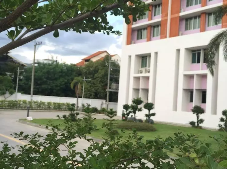 Green Nimman Cmu Residence @uniserv Cmu