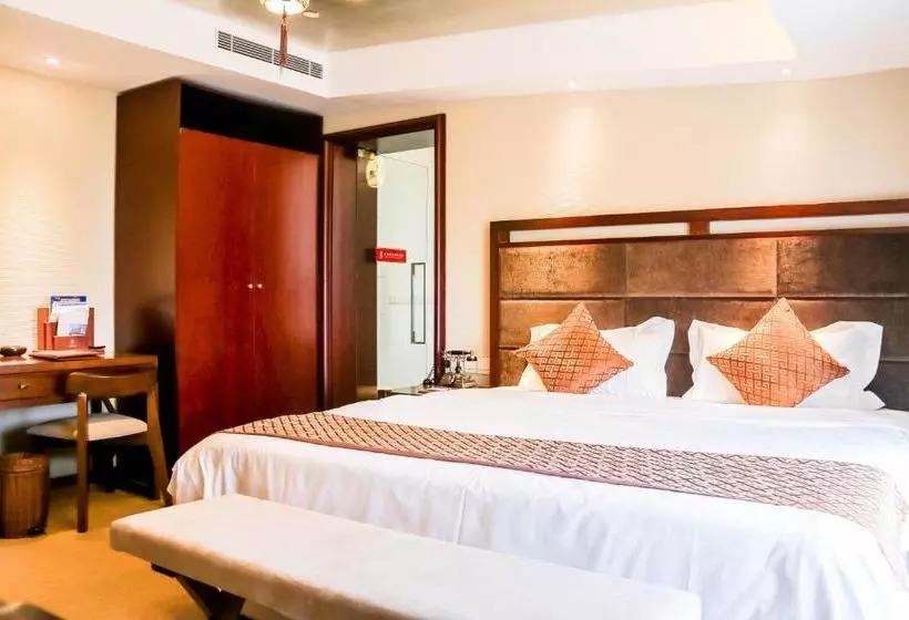 Fotos del hotel Qingdao Jinhong Sea View Holiday:  11