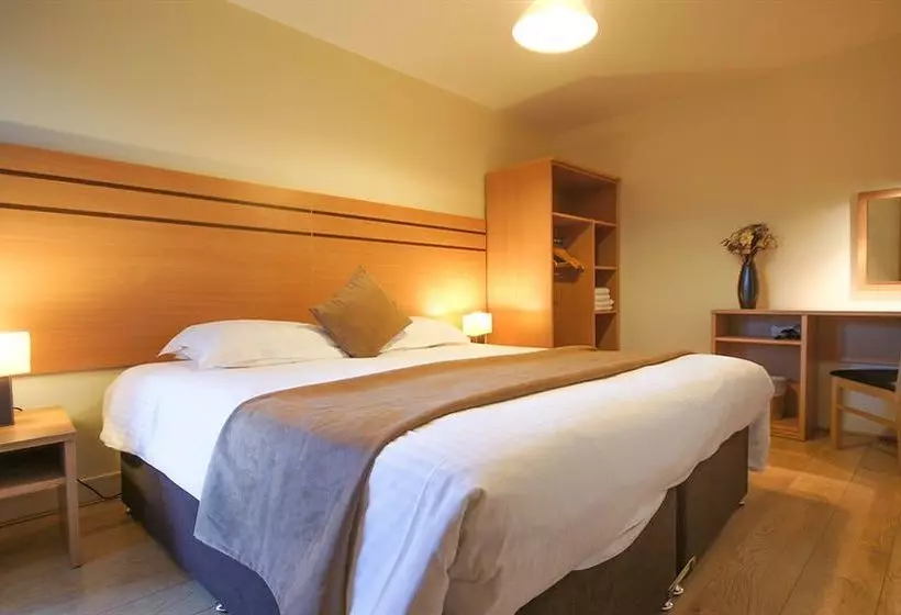 Fotos del hotel Crompton Court Apartments:  19