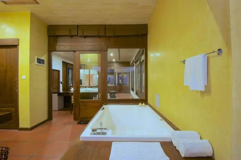Fotos del hotel Jetwing Thalahena Villas:  13