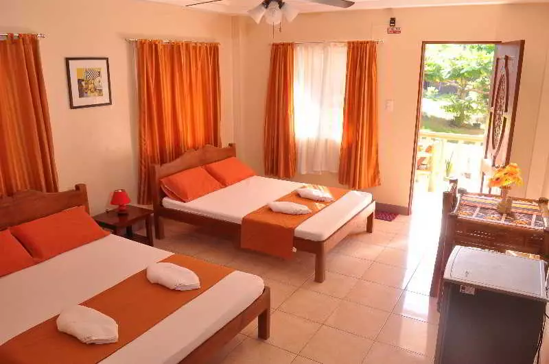 Fotos del hotel Slam's Garden Resort:  9