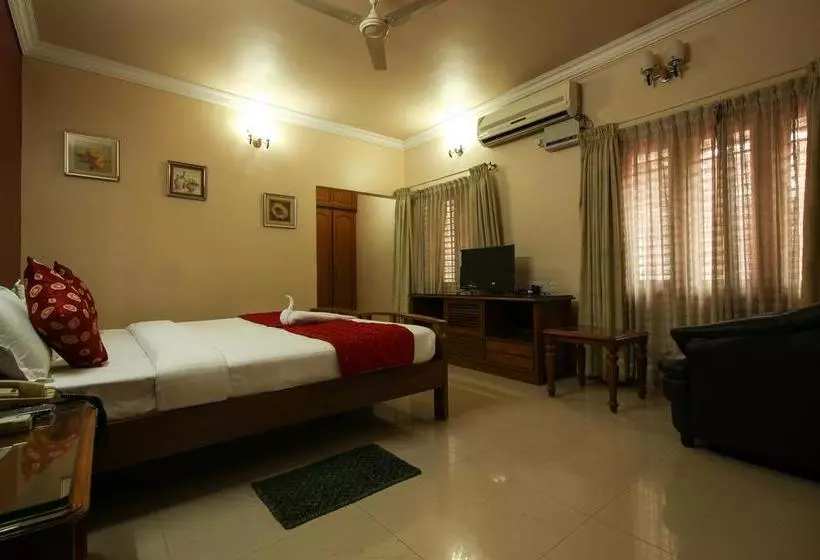 Fotos del hotel Oyo 6955 Eyrie Comfort Suites:  15