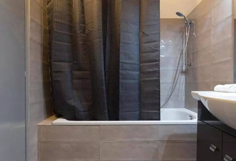 Fotos del hotel Souper Apartments Downtown:  7