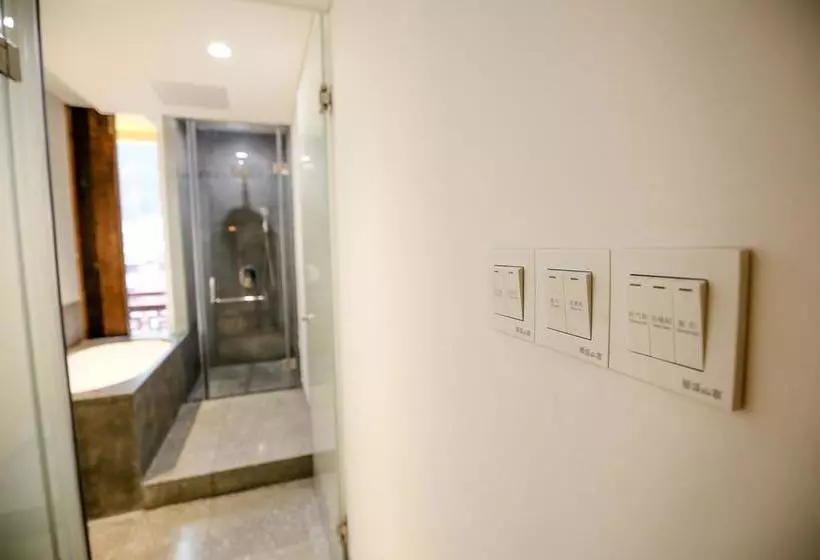 Fotos del hotel Suoxishanju Light Luxury Resort:  9