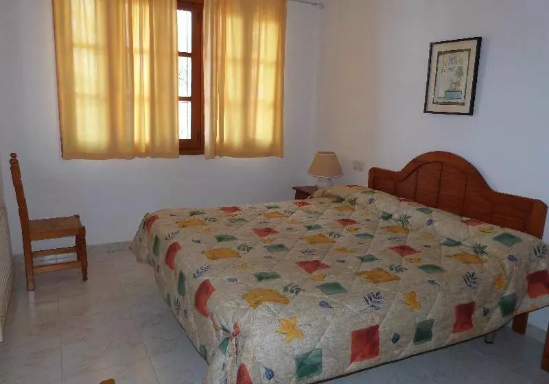Fotos del hotel Apartamentos Turísticos Shoal:  12