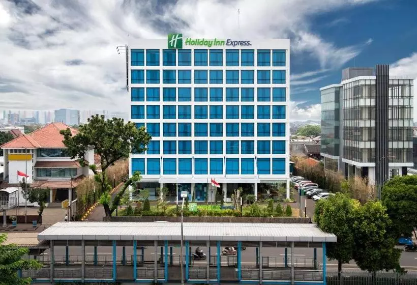 Fotos del hotel Holiday Inn Express Jakarta Matraman, An Ihg:  2