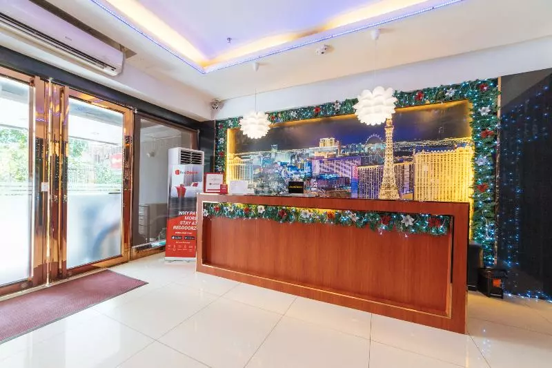 Fotos del hotel Reddoorz Premium Near Trinoma Mall:  5