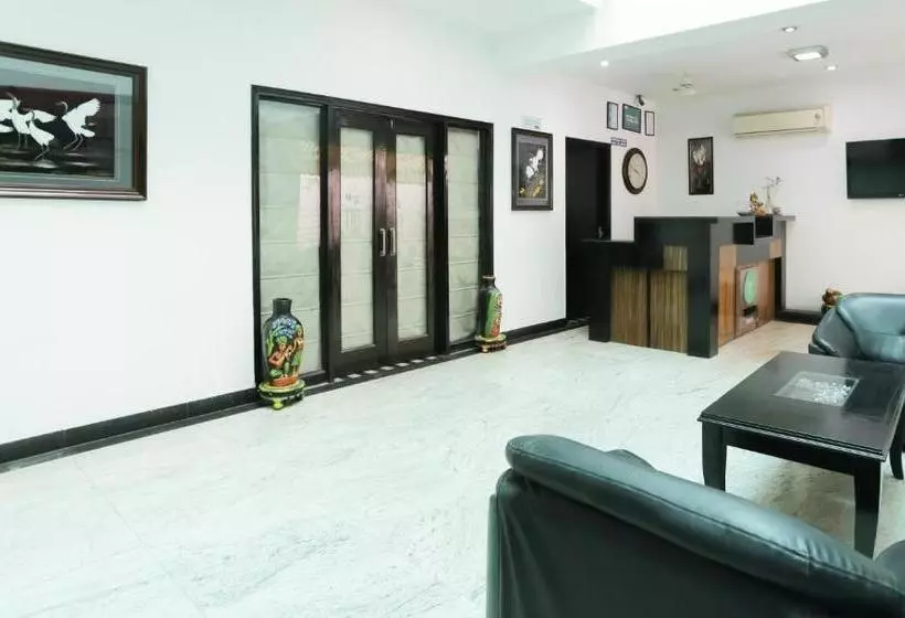 Fotos del hotel Treebo Trip Singh Suites 2:  5