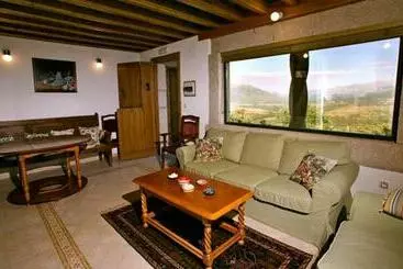Apartamento Rural El Labrador Es Un Cómodo Y Acogedor Apartamento - Navatejares