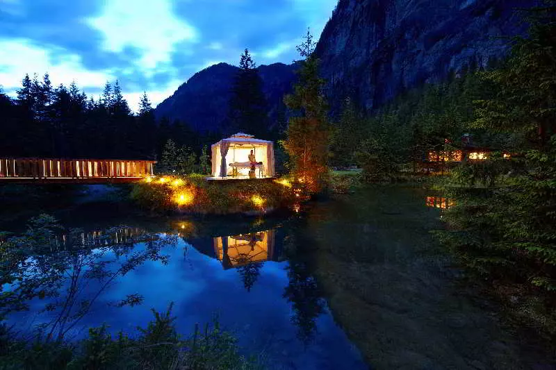 Fotos del hotel Hoteldorf Grüner Baum:  9