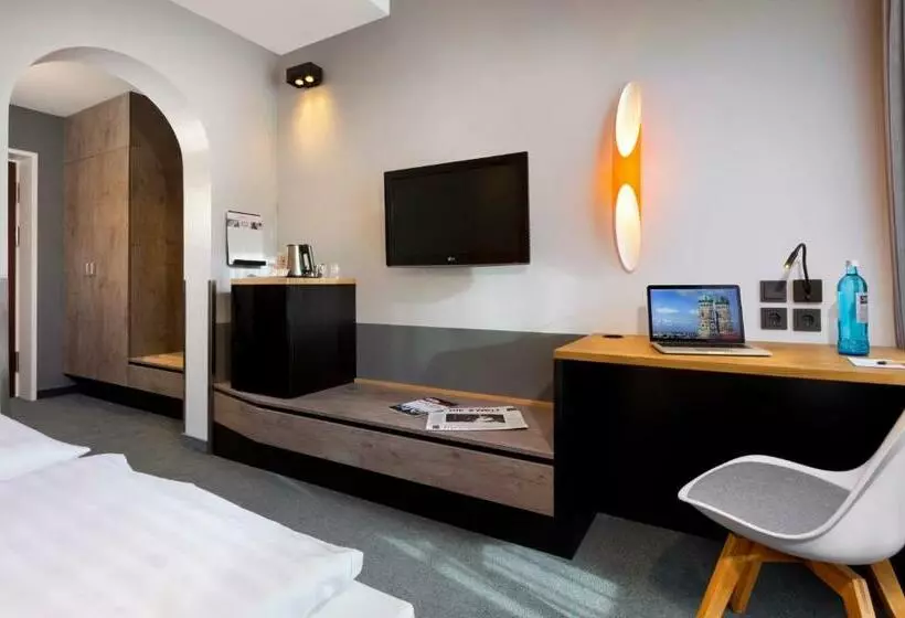 Fotos del hotel Intercity München:  13