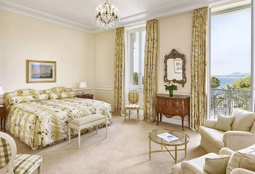 Fotos del hotel Du Capedenroc:  8