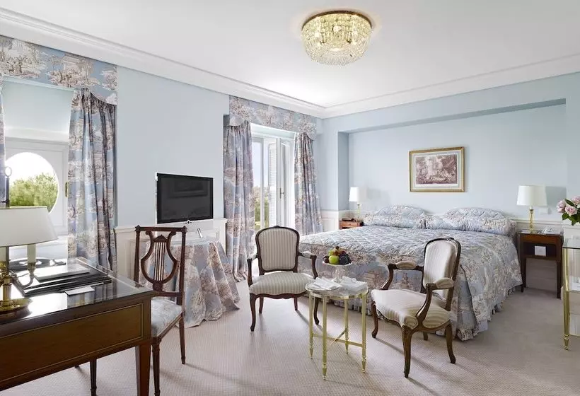 Fotos del hotel Du Capedenroc:  9