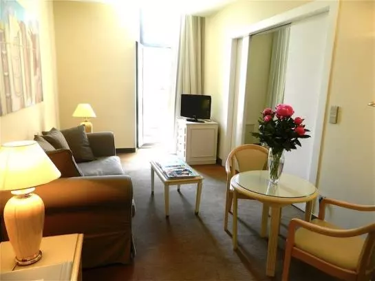 Fotos del hotel B4 Park Nice:  25