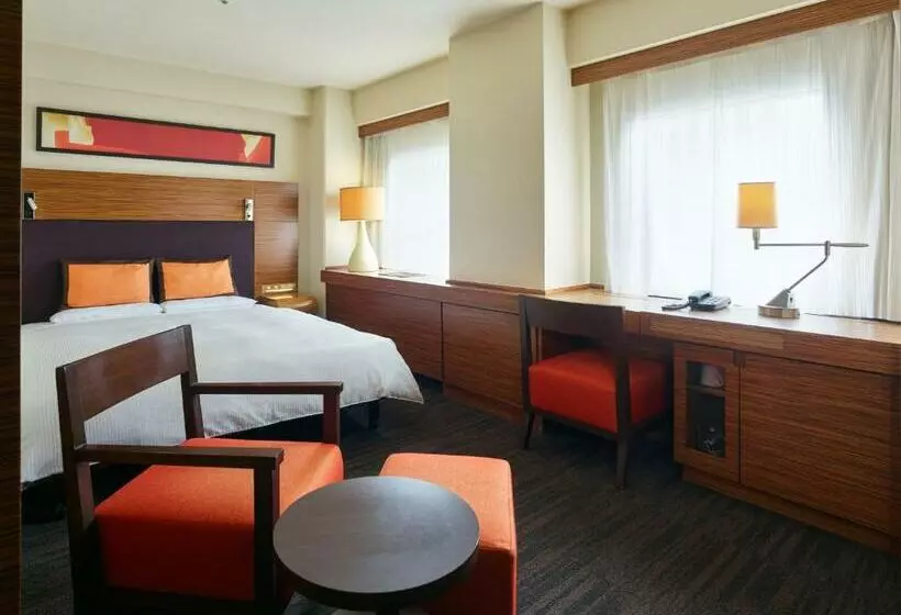 Mitsui Garden  Osaka Yodoyabashi