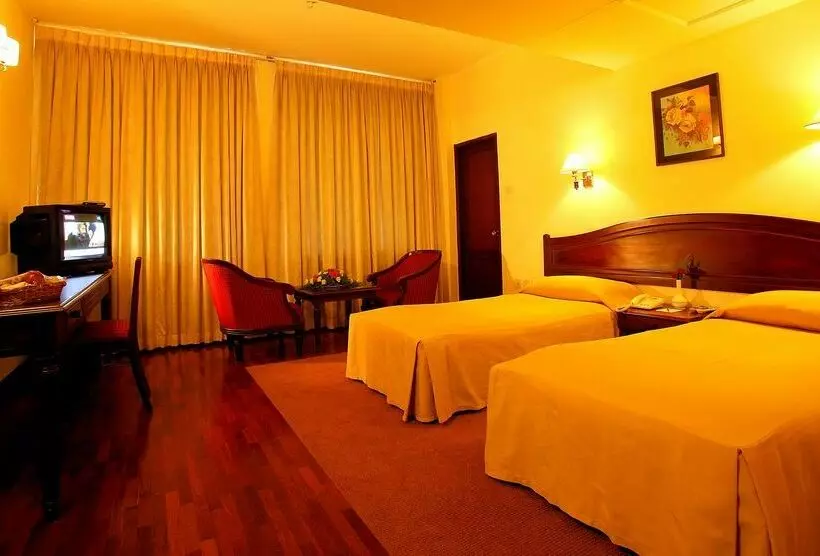 Fotos del hotel The International:  20