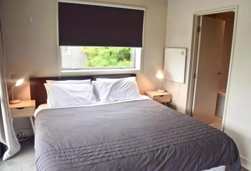 Fotos del hotel Alpine Village Apartments:  8