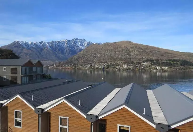 Fotos del hotel Alpine Village Apartments:  5