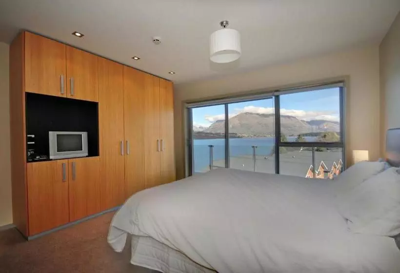 Fotos del hotel Alpine Village Apartments:  13