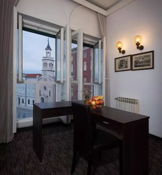 Fotos del hotel Bellevue:  4