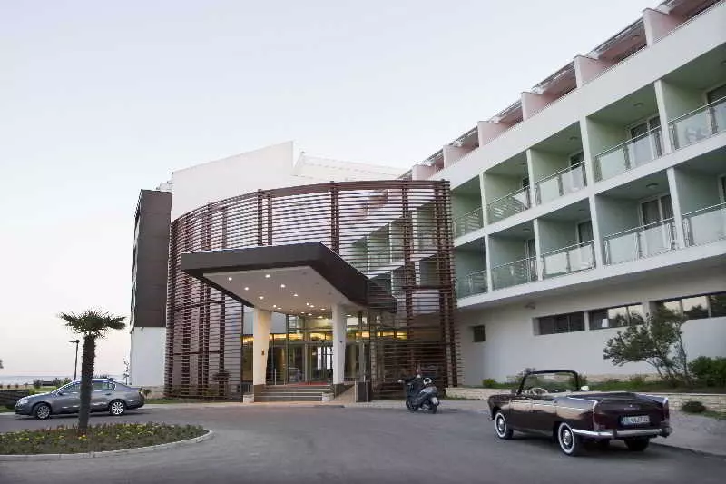 Fotos del hotel Otrant:  1