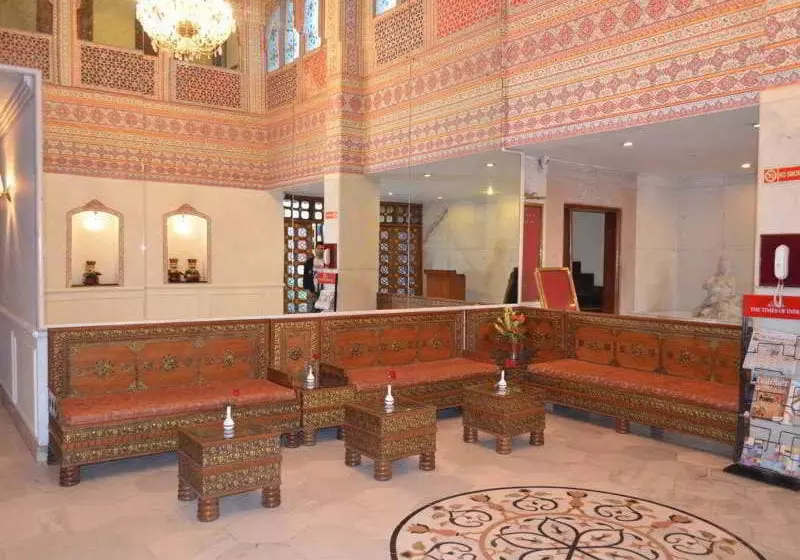 Fotos del hotel Grand Sartaj:  3