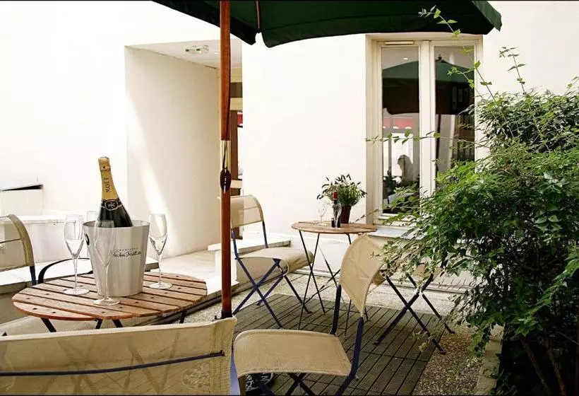 Fotos del hotel Pavillon Villiers Etoile:  5