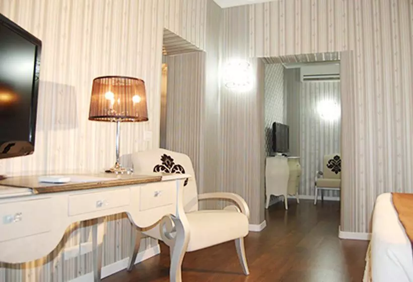 Fotos del hotel Royal Palace Luxury:  17