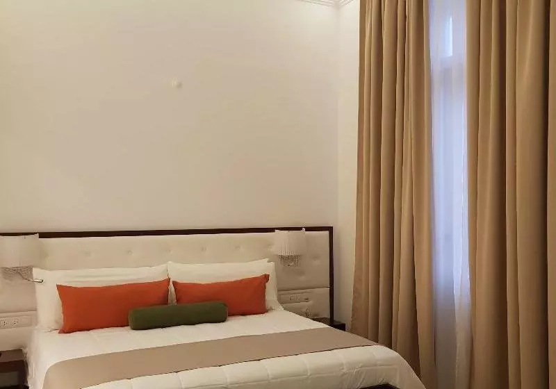 Fotos del hotel Marqués De Cárdenas De Montehermoso:  4