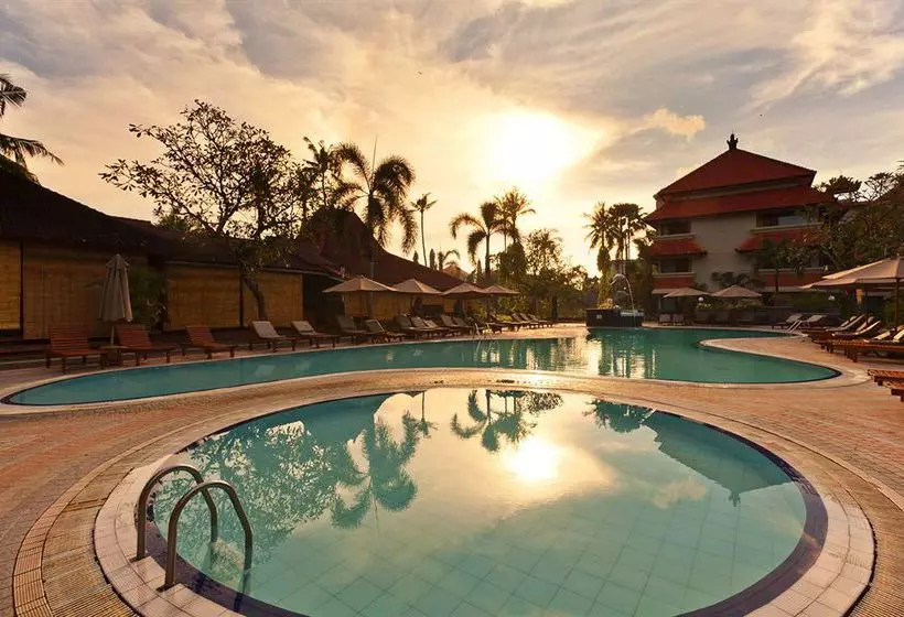 Fotos del hotel White Rose Kuta Resort, Villas & Spa:  2